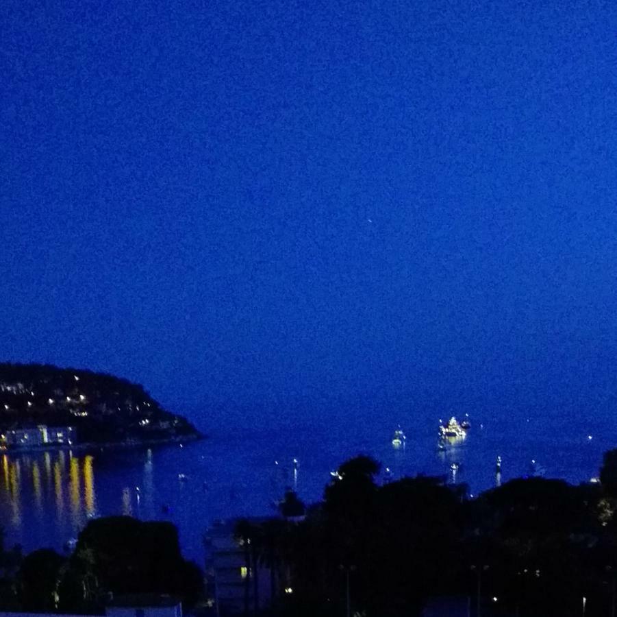 Vue Mer Exceptionnelle Entre Nice Et Monaco Villefranche-sur-Mer Exterior foto